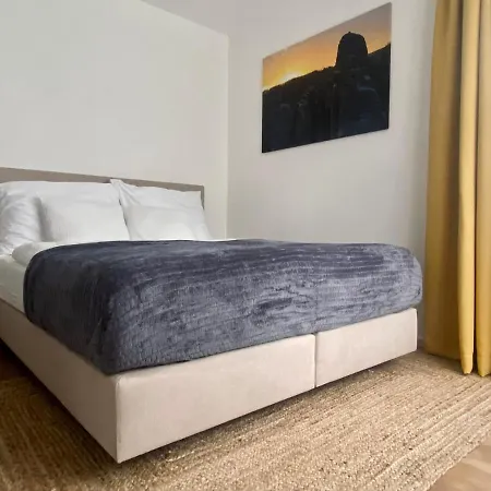 شقة Apartman Teplice Nad Metuji